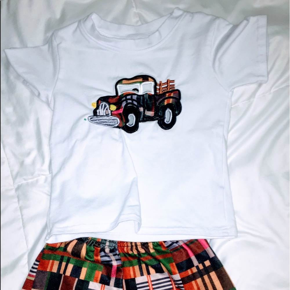2T boys outfit